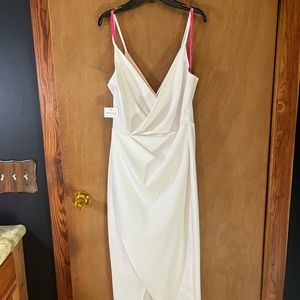 Betsey Johnson *NEW WITH TAGS* white midi dress SIZE 6
